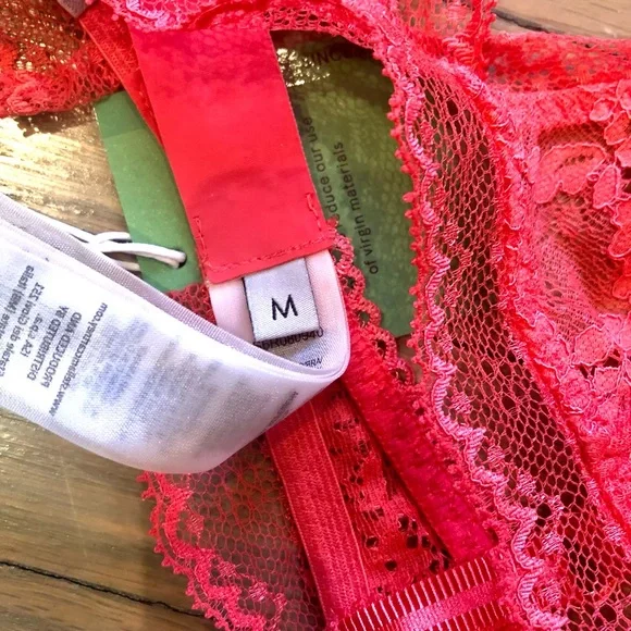 Stella McCartney bra in coral lace - Picture 4 of 4